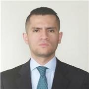 Profesor de Historia y Sociales ofrece clases a estudiantes de nivel primaria, bachillerato y universidad